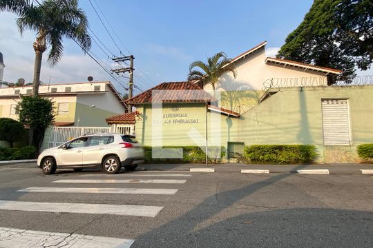 Fachado do condomínio de casa de condomínio para alugar com 2 quartos, 62m² em Jardim Regina Alice, Barueri