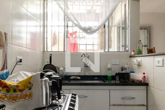 Cozinha de casa à venda com 3 quartos, 60m² em Lapa de Baixo, São Paulo