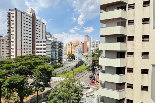 Sala - Sala de Estar Varanda de apartamento à venda com 4 quartos, 250m² em Vila Bastos, Santo André