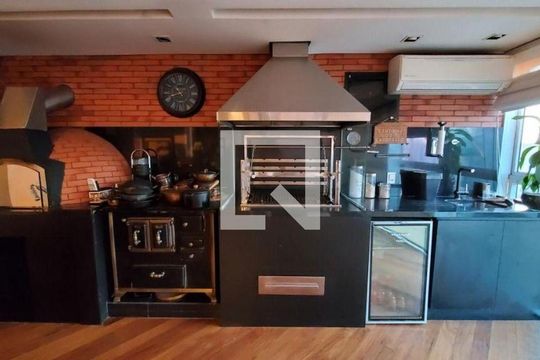 Apartamento à venda com 2 quartos, 209m² em Jardim Morumbi, São Paulo