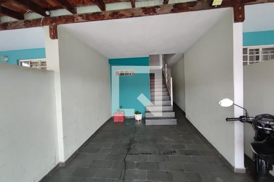 Garagem - Quintal de casa à venda com 5 quartos, 449m² em Parque Fazendinha, Campinas