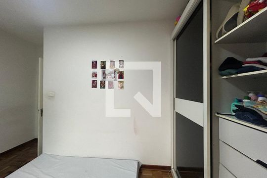 Casa - Quarto 1 de casa à venda com 5 quartos, 275m² em Piqueri, São Paulo