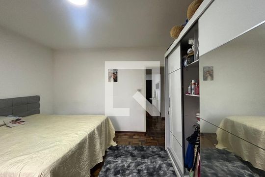 Casa - Suíte de casa à venda com 5 quartos, 275m² em Piqueri, São Paulo