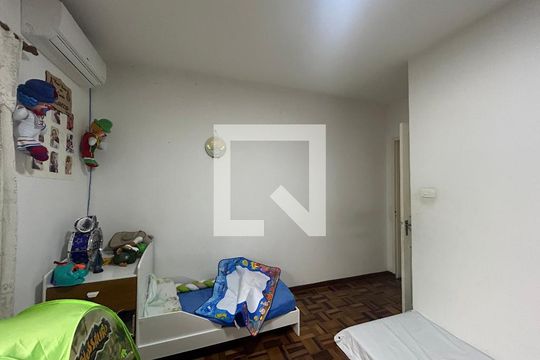 Casa - Quarto 1 de casa à venda com 5 quartos, 275m² em Piqueri, São Paulo