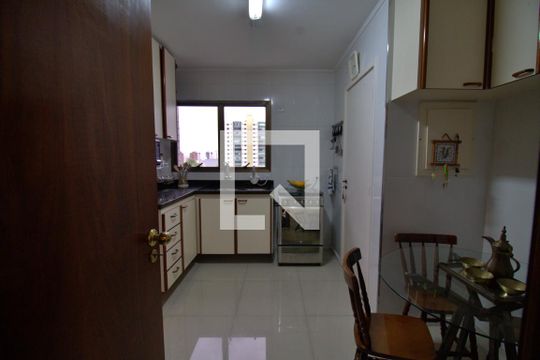 Cozinha de apartamento à venda com 3 quartos, 104m² em Vila Andrade, São Paulo