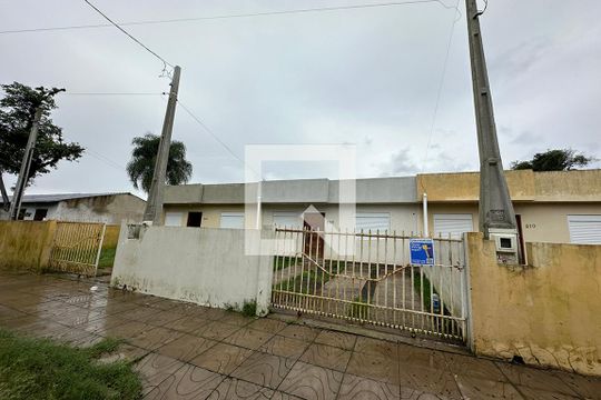 Fachada de casa para alugar com 3 quartos, 60m² em Pinheiro, São Leopoldo