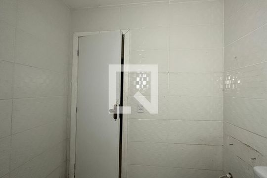 Banheiro de casa para alugar com 3 quartos, 60m² em Pinheiro, São Leopoldo