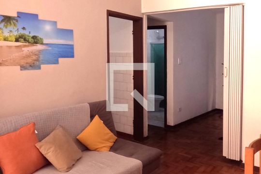 Apartamento para alugar com 1 quarto, 40m² em Gonzaga, Santos