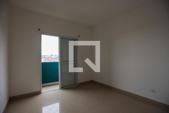 Suíte de casa para alugar com 4 quartos, 230m² em Jardim Nova Coimbra, Cotia