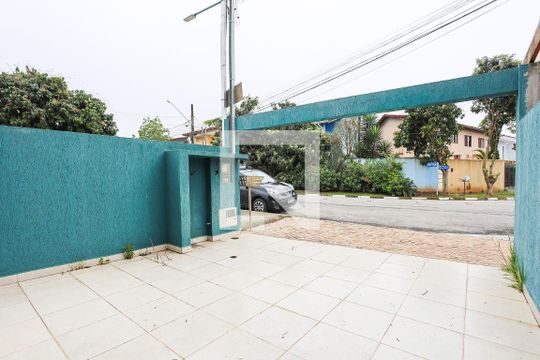 Garagem de casa para alugar com 4 quartos, 230m² em Jardim Nova Coimbra, Cotia