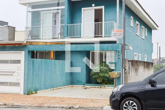 Fachada da casa de casa para alugar com 4 quartos, 230m² em Jardim Nova Coimbra, Cotia
