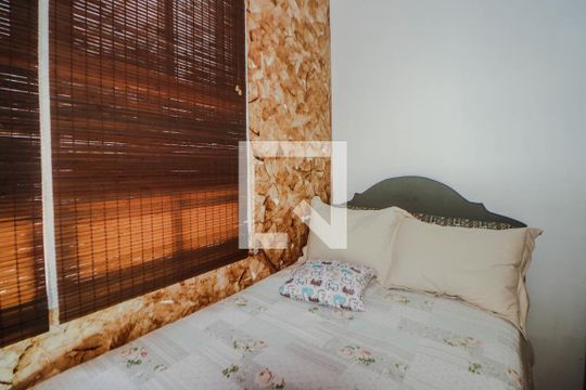 Quarto 3 de apartamento à venda com 4 quartos, 86m² em Floresta, Porto Alegre