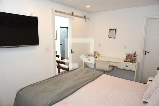 Quarto 1 - Suíte de casa à venda com 3 quartos, 202m² em Campo Grande, São Paulo