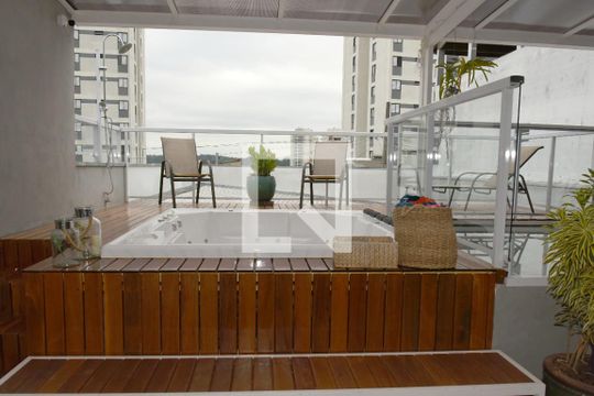 Espaço Gourmet de casa à venda com 3 quartos, 202m² em Campo Grande, São Paulo