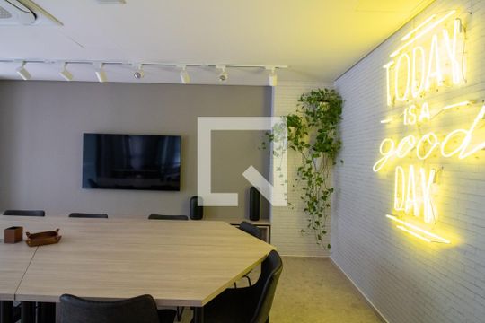 Área comum - Sala de Reunião de kitnet/studio para alugar com 1 quarto, 33m² em Brooklin, São Paulo