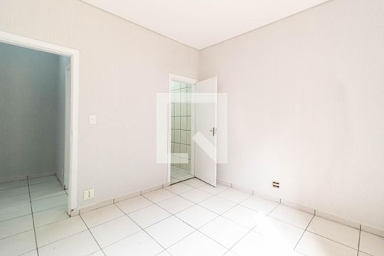 Quarto 2 de casa para alugar com 2 quartos, 75m² em Brás, São Paulo