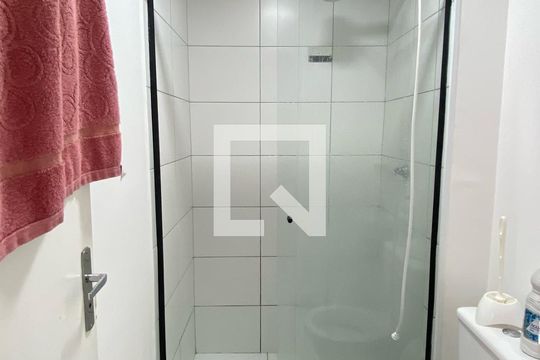 Banheiro de kitnet/studio à venda com 1 quarto, 29m² em Brás, São Paulo