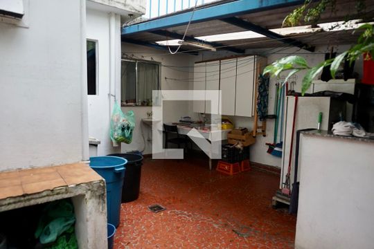 Área de serviço  de casa de condomínio à venda com 3 quartos, 194m² em Jardim Hípico, São Paulo