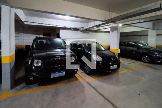 Garagem de apartamento à venda com 3 quartos, 84m² em Vila Mariana, São Paulo
