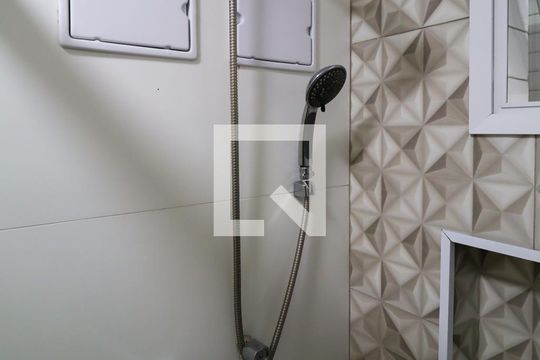 Banheiro Social de apartamento à venda com 3 quartos, 84m² em Vila Mariana, São Paulo