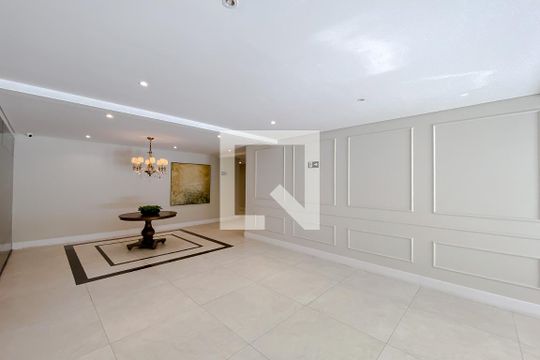 Área comum de apartamento para alugar com 2 quartos, 67m² em Pari, São Paulo