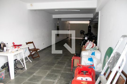 Garagem de casa à venda com 3 quartos, 183m² em Vila Constança, São Paulo