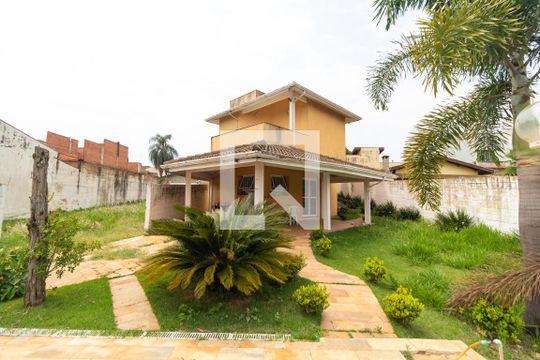 Quintal de casa à venda com 4 quartos, 331m² em Bosque de Barão Geraldo, Campinas