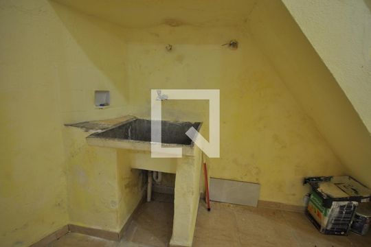 Área de Serviço de casa à venda com 5 quartos, 125m² em Parque Edu Chaves, São Paulo