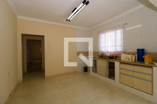 Cozinha de casa à venda com 3 quartos, 160m² em Vila Palmares, Santo André