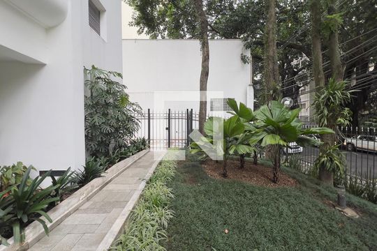Área comum de apartamento para alugar com 3 quartos, 82m² em Pinheiros, São Paulo