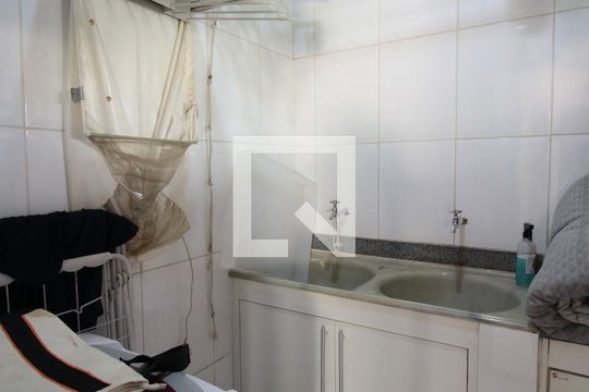 Area de Serviço de casa à venda com 3 quartos, 320m² em Castelo, Belo Horizonte