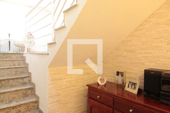 Hall de Entrada de casa à venda com 3 quartos, 320m² em Castelo, Belo Horizonte