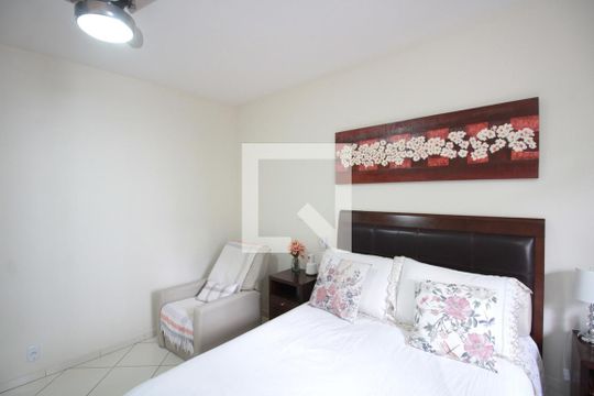 Suite de casa à venda com 3 quartos, 320m² em Castelo, Belo Horizonte