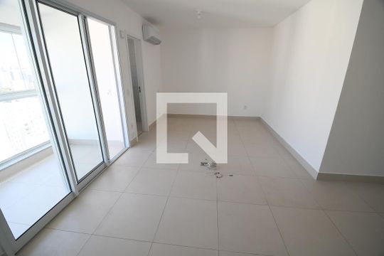 Quarto de kitnet/studio à venda com 1 quarto, 41m² em Centro, Campinas