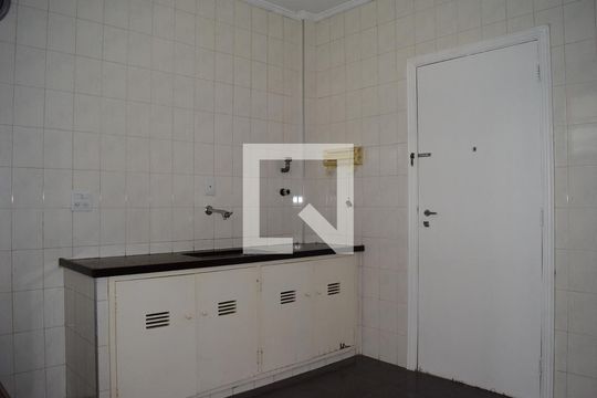 Cozinha de apartamento à venda com 2 quartos, 100m² em Paraíso, São Paulo
