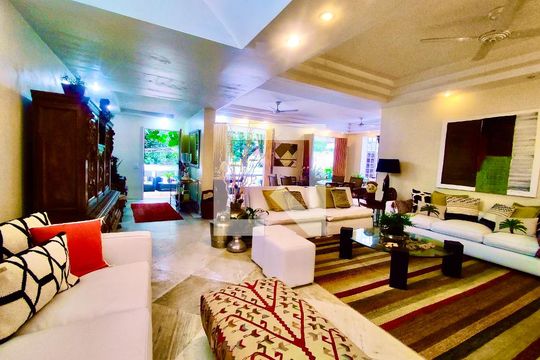 Sala  de casa à venda com 6 quartos, 600m² em Gávea, Rio de Janeiro