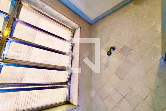 Banheiro social 2 de casa à venda com 6 quartos, 600m² em Gávea, Rio de Janeiro