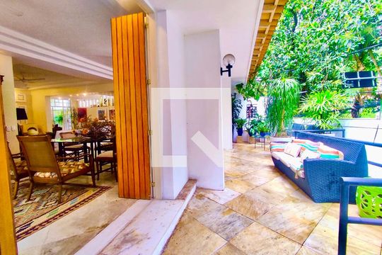 Varanda de casa à venda com 6 quartos, 600m² em Gávea, Rio de Janeiro