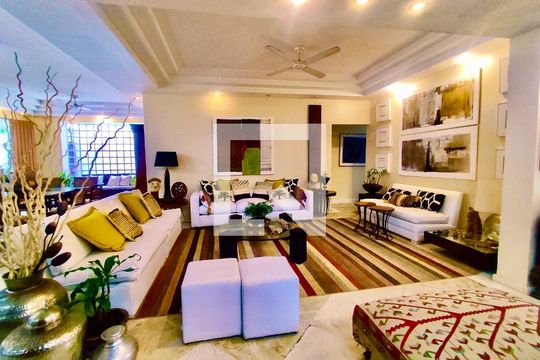 Sala de casa à venda com 6 quartos, 600m² em Gávea, Rio de Janeiro