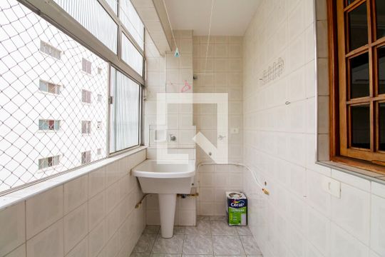 Área de Serviço de apartamento para alugar com 2 quartos, 80m² em Pinheiros, São Paulo