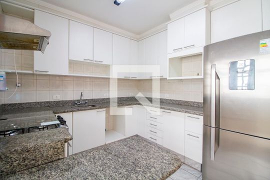 Cozinha de apartamento para alugar com 2 quartos, 80m² em Pinheiros, São Paulo