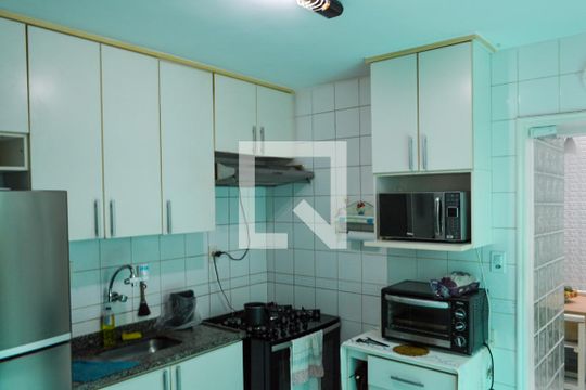 Cozinha de casa de condomínio à venda com 3 quartos, 107m² em Taquara, Rio de Janeiro
