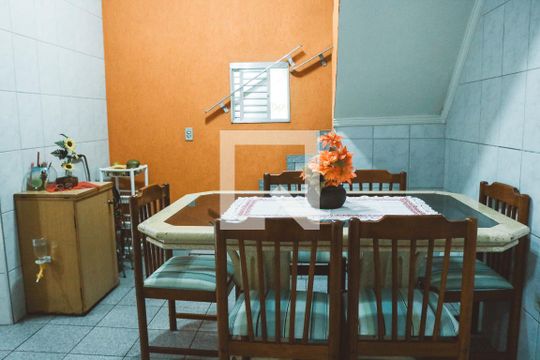 Copa de casa à venda com 3 quartos, 120m² em Vila Nivi, São Paulo