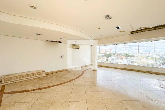 Sala 1 de casa à venda com 8 quartos, 700m² em Jardim Sao Bento, São Paulo