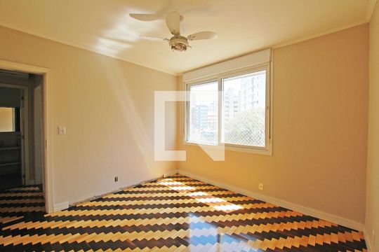 Quarto 2 de apartamento para alugar com 3 quartos, 146m² em Centro Histórico, Porto Alegre