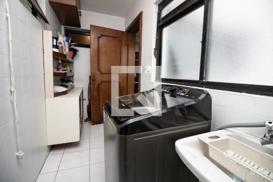 Área de serviço - panorâmica  de apartamento à venda com 3 quartos, 118m² em Itaim Bibi, São Paulo