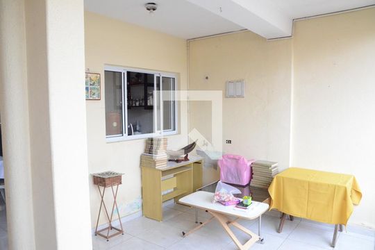 Área Externa de casa à venda com 2 quartos, 247m² em Novo Osasco, Osasco