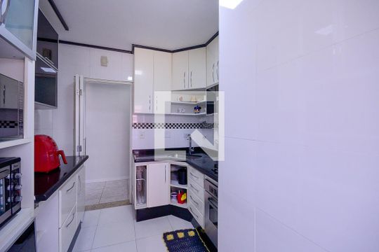 Cozinha  de apartamento à venda com 3 quartos, 90m² em Sacomã, São Paulo