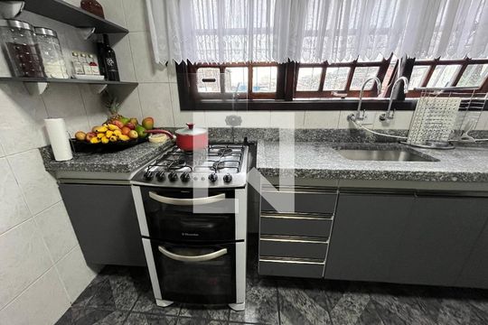 Cozinha de casa à venda com 2 quartos, 160m² em Jardim Jaú (zona Leste), São Paulo