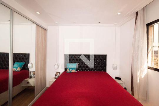 Quarto 1 de casa para alugar com 3 quartos, 300m² em Vila Matilde, São Paulo